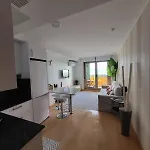 Carles Deluxe Ocean View Apartamento