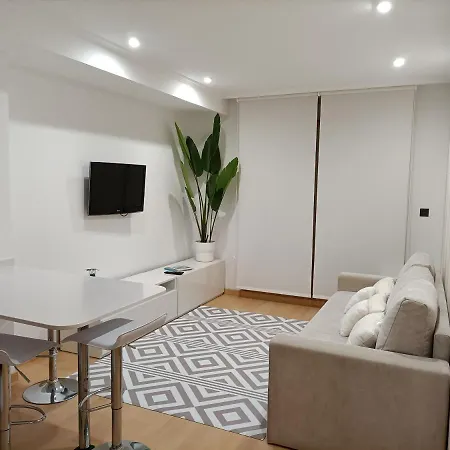 דירה Carles Deluxe Ocean View *