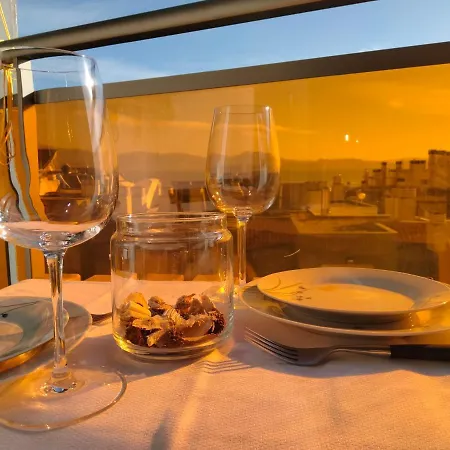 Carles Deluxe Ocean View *