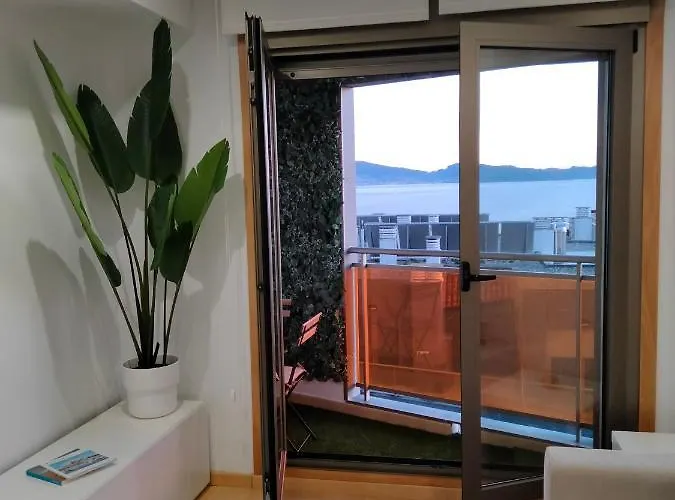公寓 Carles Deluxe Ocean View *