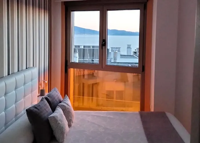 Carles Deluxe Ocean View 公寓 *