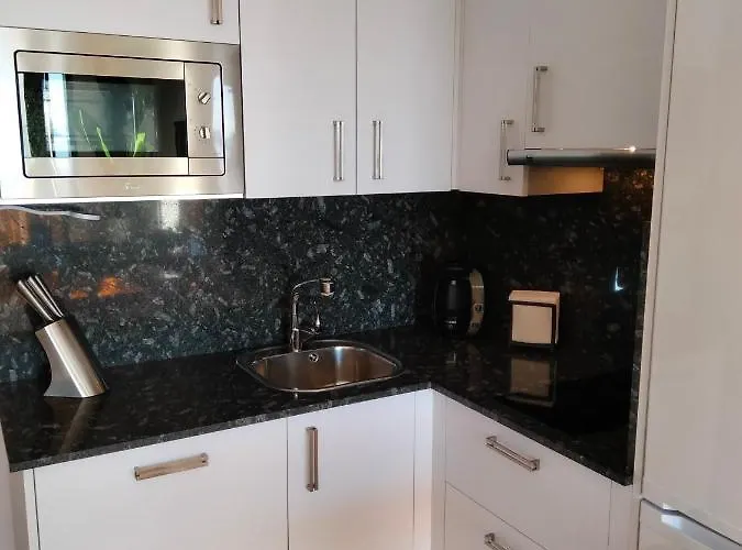 Carles Deluxe Ocean View Διαμέρισμα *