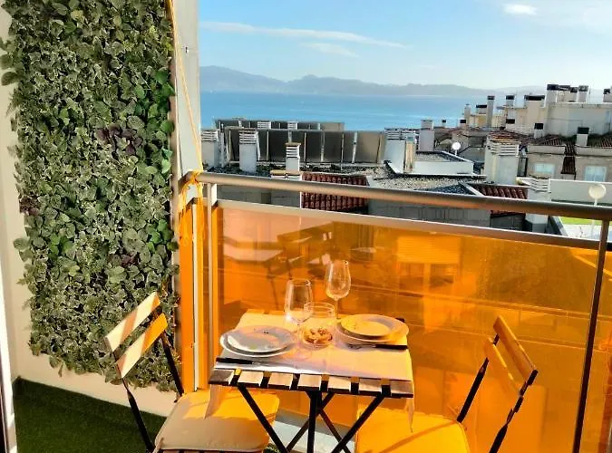 Διαμέρισμα Carles Deluxe Ocean View