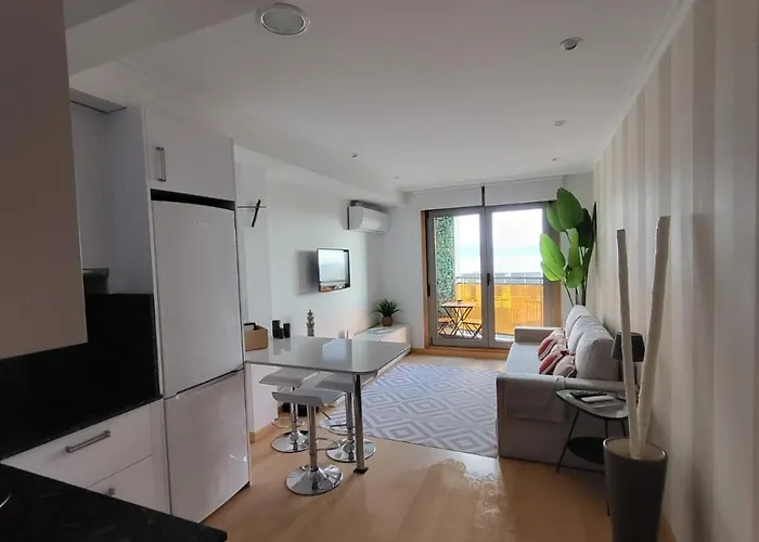 Carles Deluxe Ocean View Διαμέρισμα